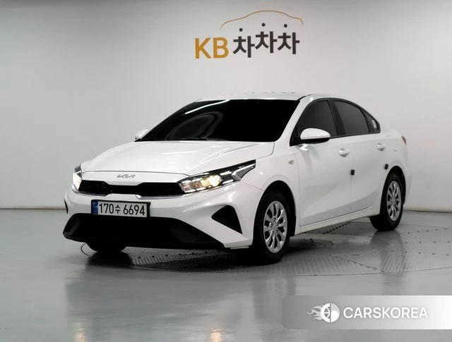 Kia The New K3 2nd generation 2023 Белый из Кореи
