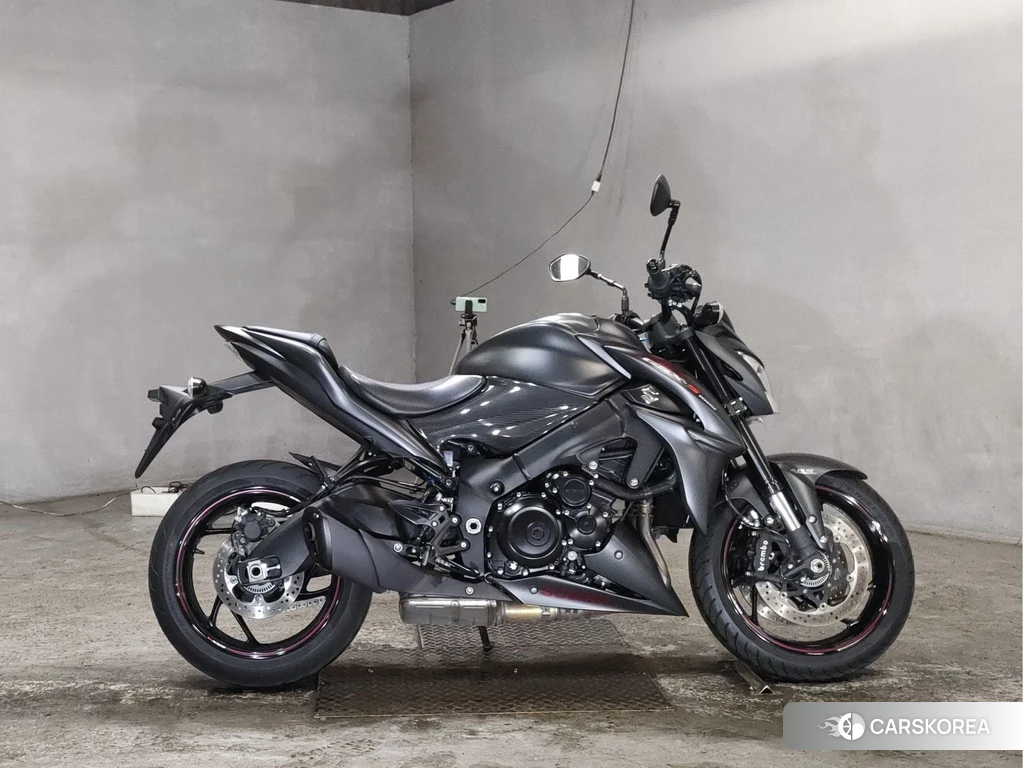 Проданный Suzuki GSX-S1000 2017 из Японии