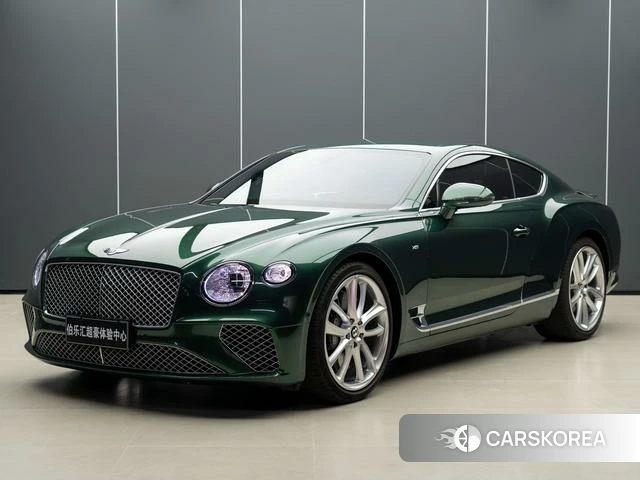 Bentley Continental 2022 Зеленый из Китая