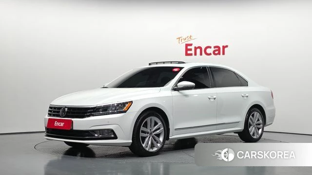 Volkswagen The New Passat 2018 Белый из Кореи