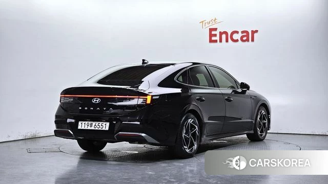 Hyundai Sonata D Edge Hybrid (DN8) 2023 Черный из Кореи
