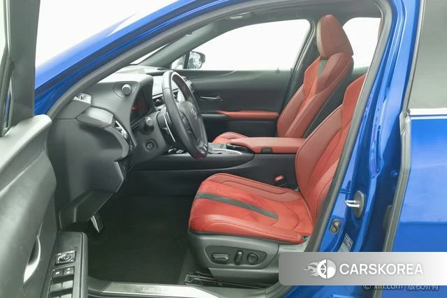 Lexus UX 2020 Синий из Китая