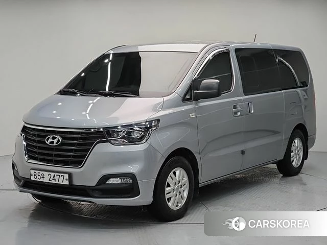 Hyundai The New Grand Starex 2020 Серебристо-серый из Кореи