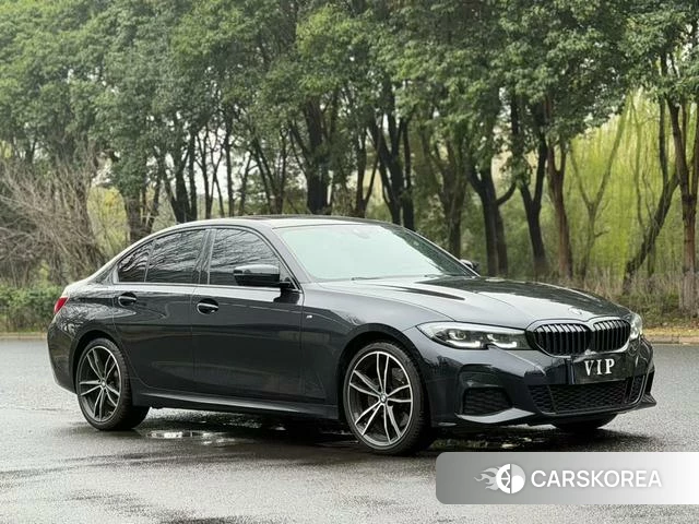 BMW 3 series 2022 Черный из Китая