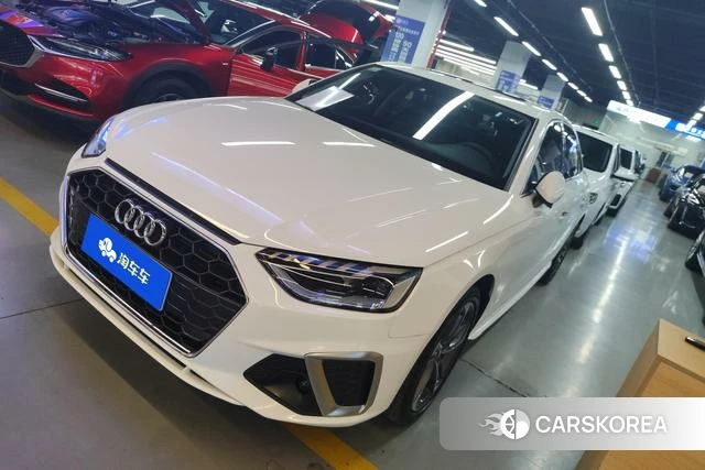 Audi A4L 2021 Белый из Китая