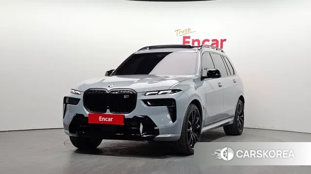 BMW X7 (G07) 2025 Серый из Кореи