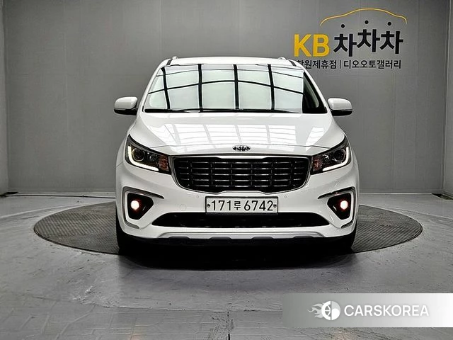 Kia The New Carnival 2018 Белый из Кореи