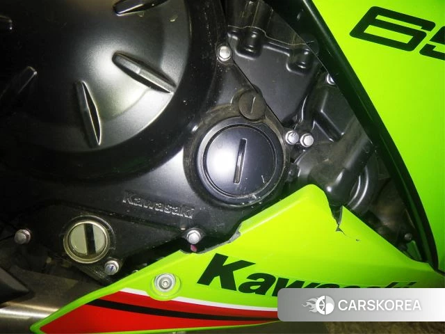 Engine photo