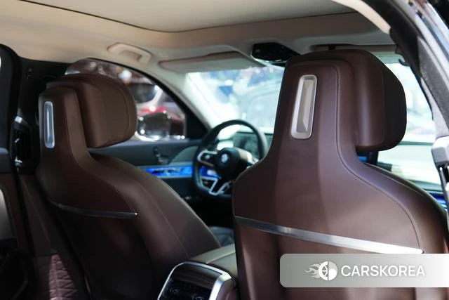 BMW 7 series 2023 Черный из Китая