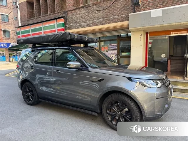 Land Rover Discovery 5 2018 Серый из Кореи