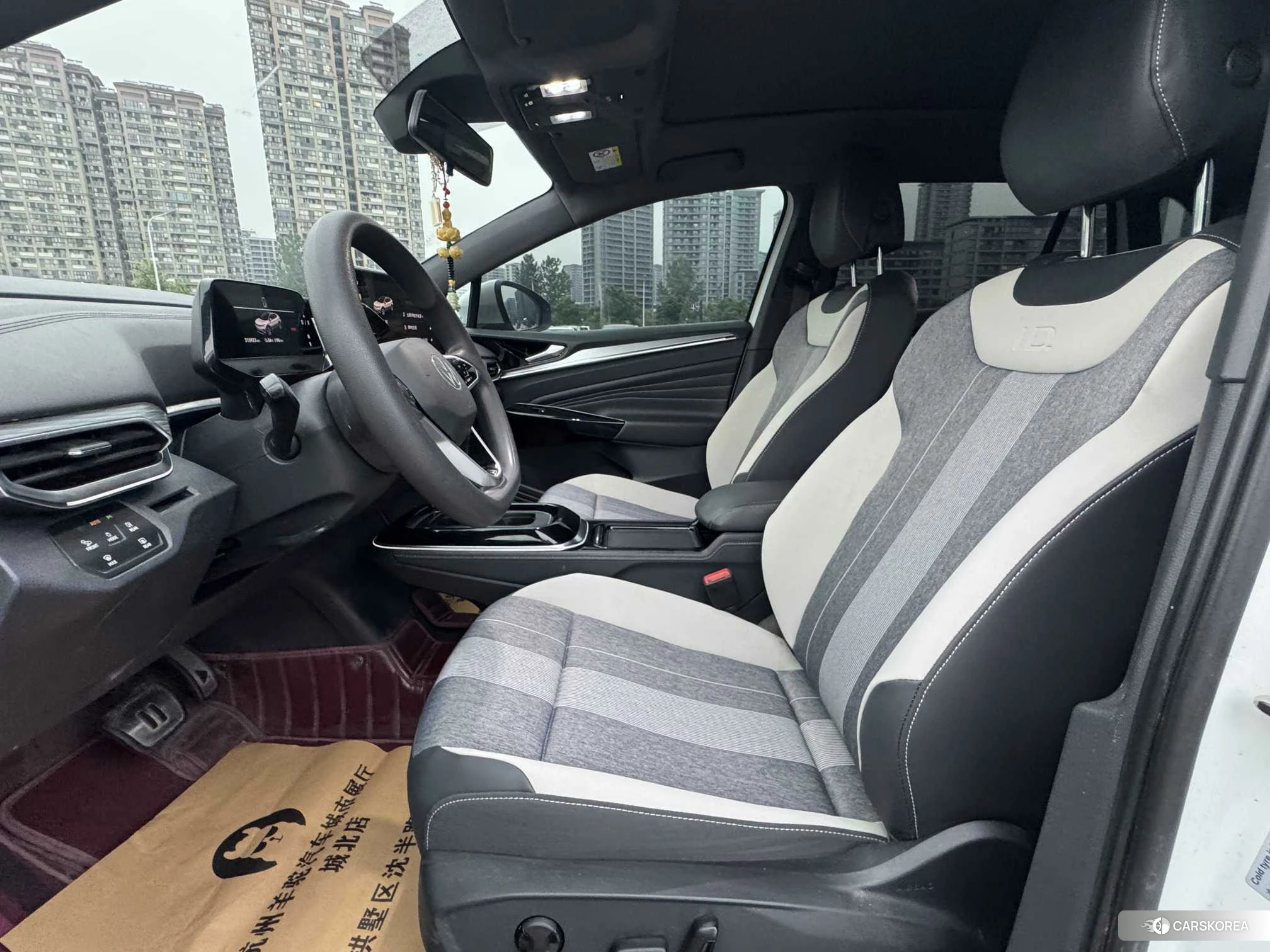 Volkswagen ID.4 CROZZ 2022 Белый из Китая