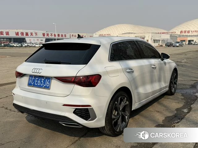 Audi A3 2021 Белый из Китая
