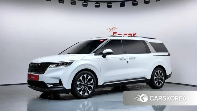 Kia Carnival 4th generation 2022 Белый из Кореи