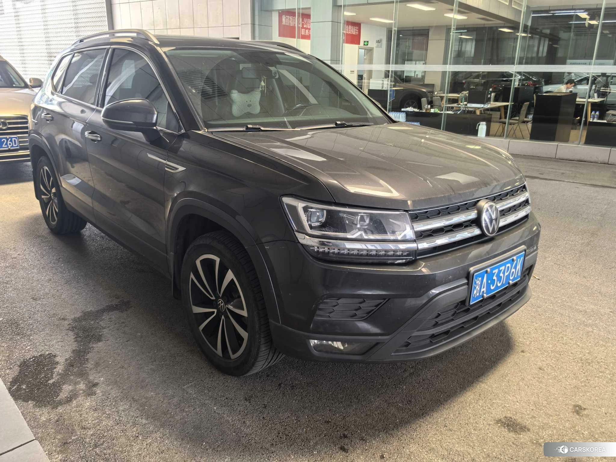 Volkswagen Tuyue 2020 Темно-серый из Китая