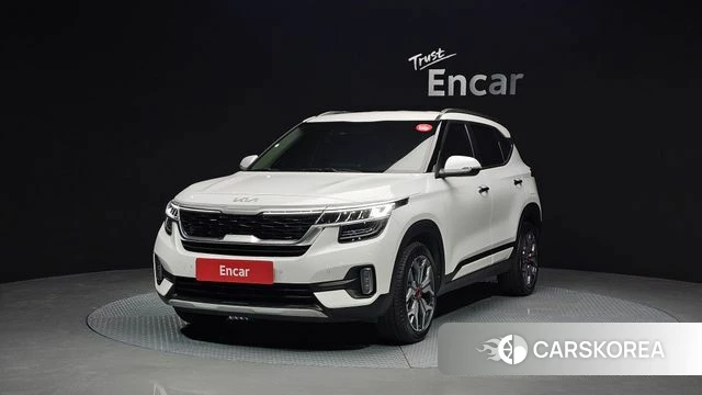 Kia Seltos 2021 Белый из Кореи
