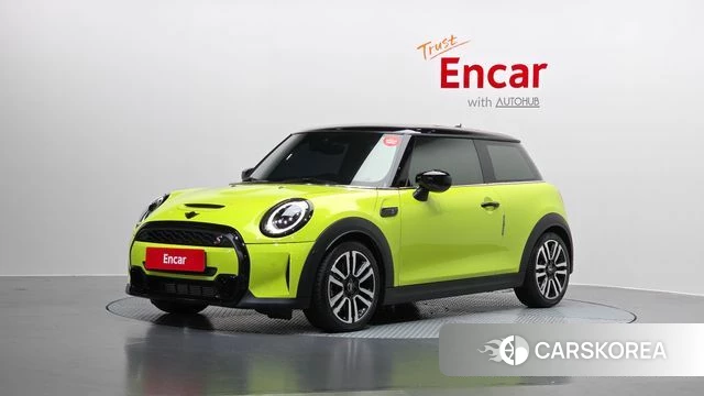 Mini Cooper S 2024 Светло-зеленый из Кореи