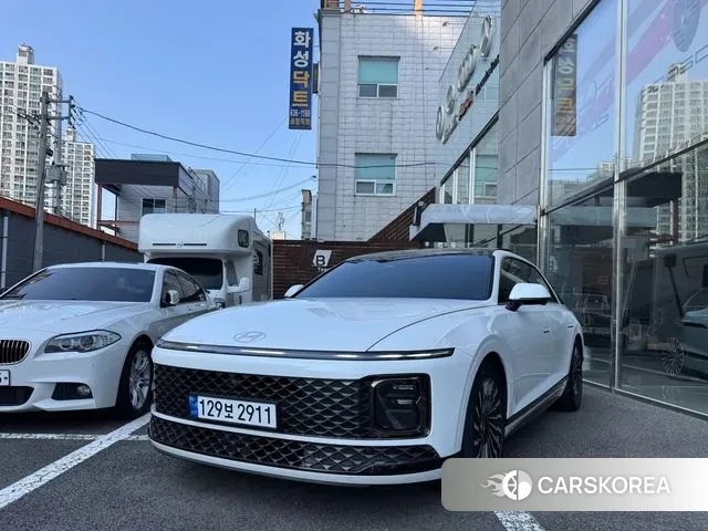 Hyundai Grandeur Hybrid (GN7) 2023 Белый из Кореи
