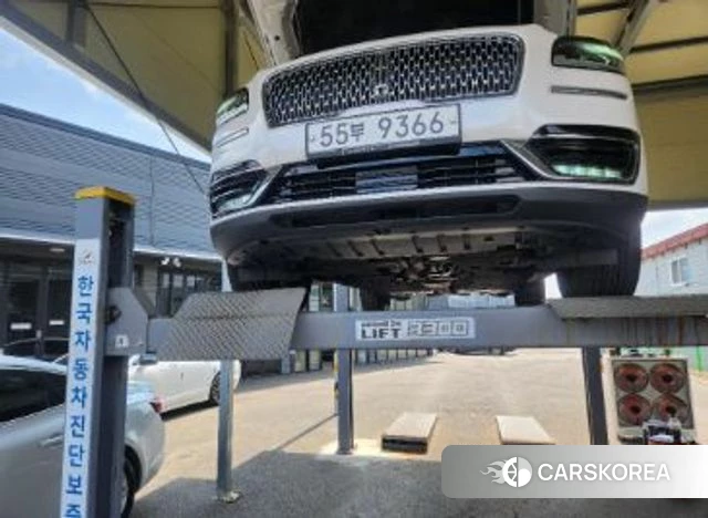 Lincoln Nautilus First generation 2019 Белый из Кореи