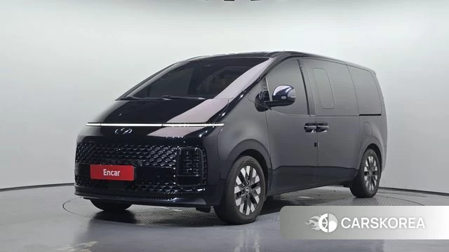 Hyundai Staria 2023 Черный из Кореи