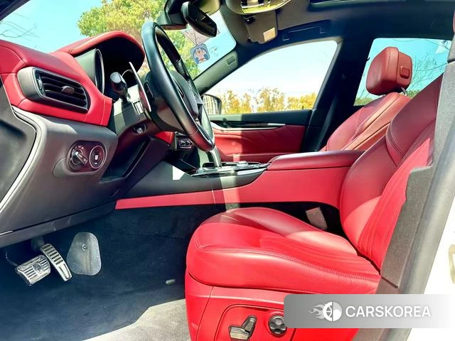 Maserati Levante 2020 Белый из Китая