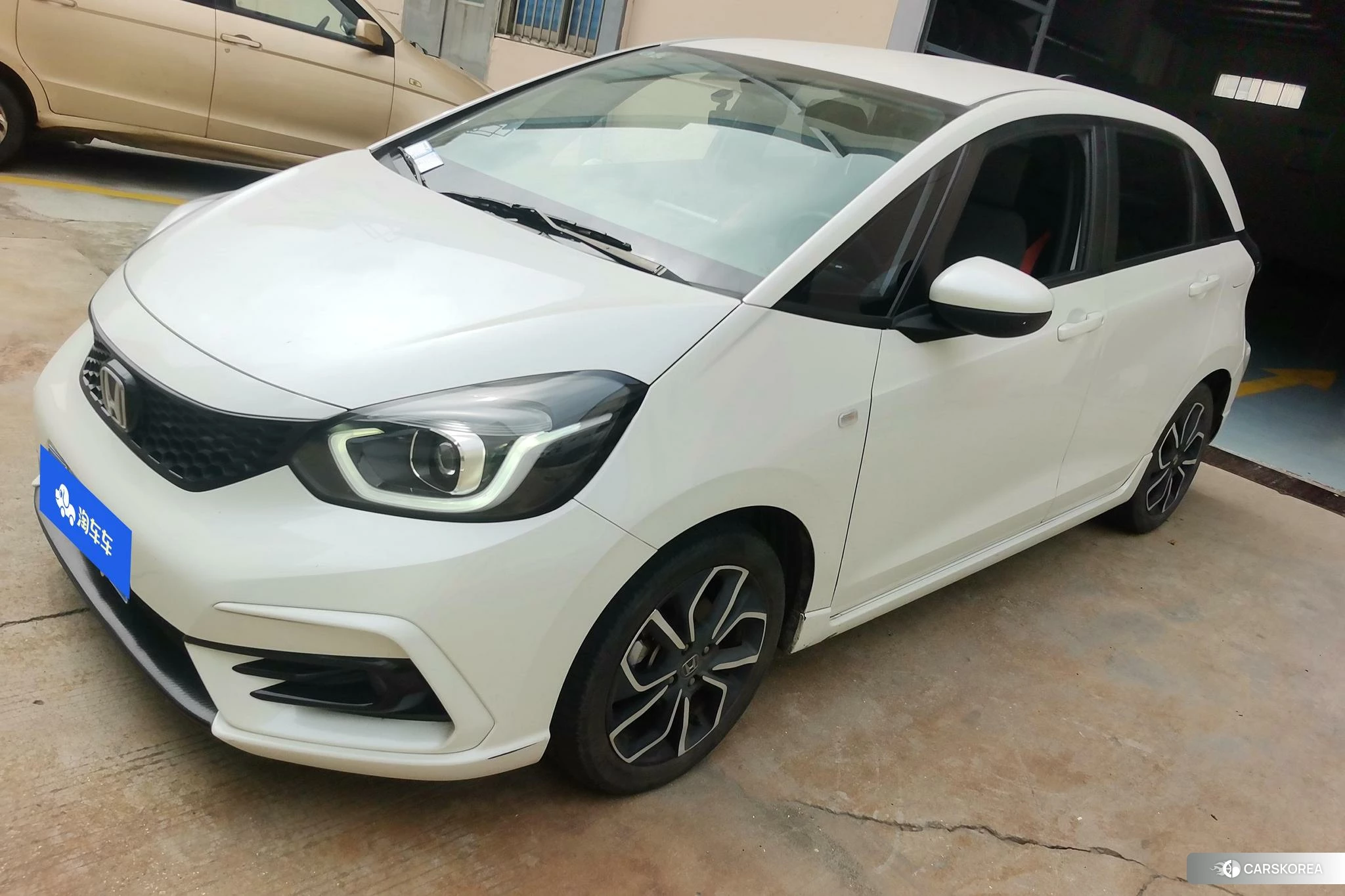 Honda LIFE 2020 Белый из Китая