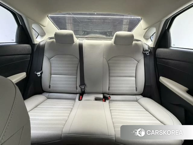 Kia K3 2023 Белый из Китая