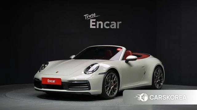 Porsche 911(992) 2020 Серебристо-серый из Кореи