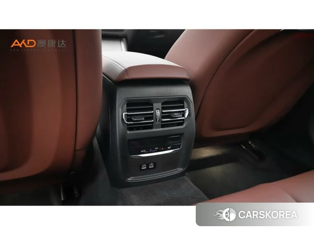 BMW 3 series 2023 Белый из Китая