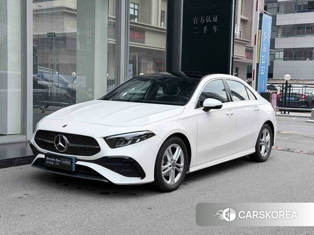 Mercedes-Benz Class A 2023 Белый из Китая