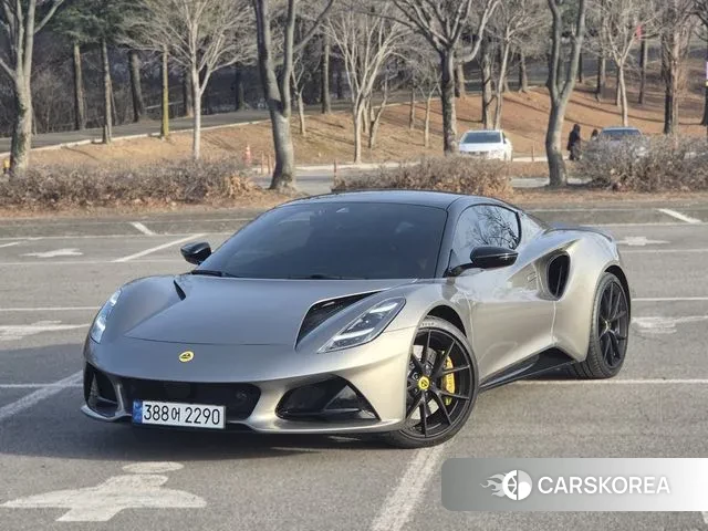 Lotus Emira 2024 Песочный из Кореи
