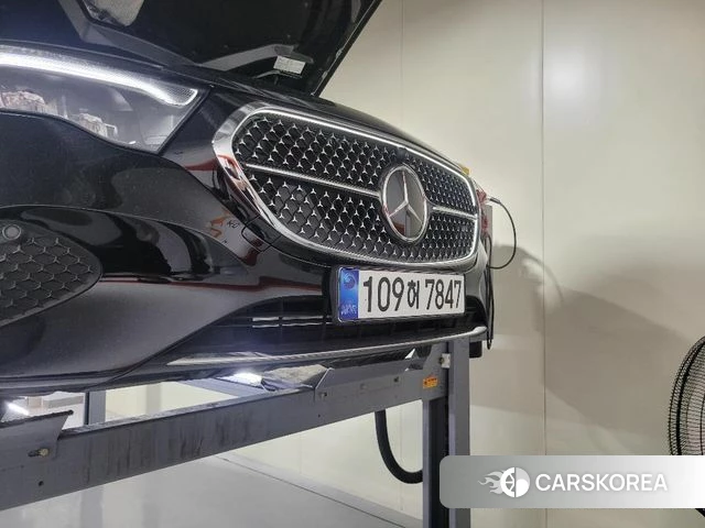 Mercedes-Benz E-Class W214 2025 Черный из Кореи