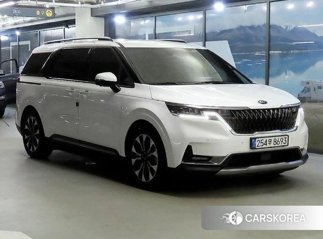 Kia Carnival 4th generation 2020 Белый из Кореи