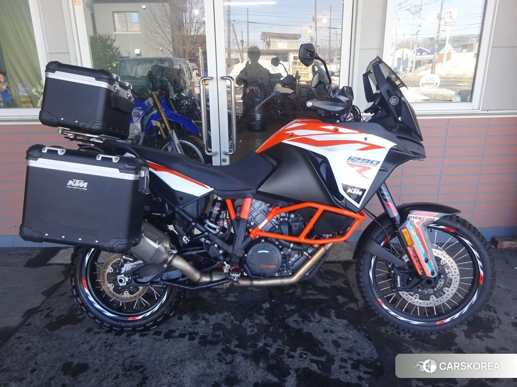 Проданный KTM 1290 SUPER ADVENTURE R 2018 из Японии