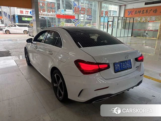 Mercedes-Benz Class A 2024 Белый из Китая