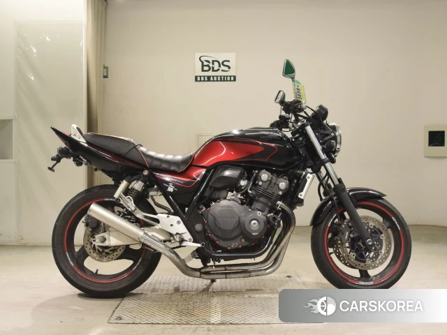 Проданный Honda CB400SF 2010 из Японии