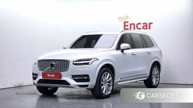 Volvo XC90 second Generation 2018 Белый из Кореи