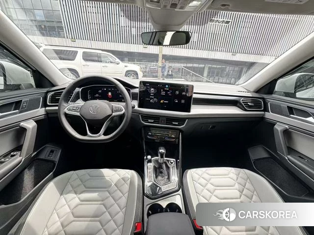 Volkswagen Tanyue 2024 Белый из Китая