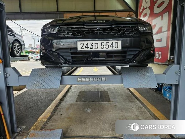 Kia K5 3rd generation 2022 Серый из Кореи