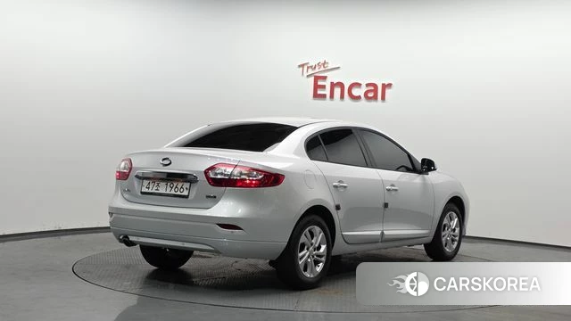 Renault Korea (Samsung) SM3 Neo 2018 Белый из Кореи