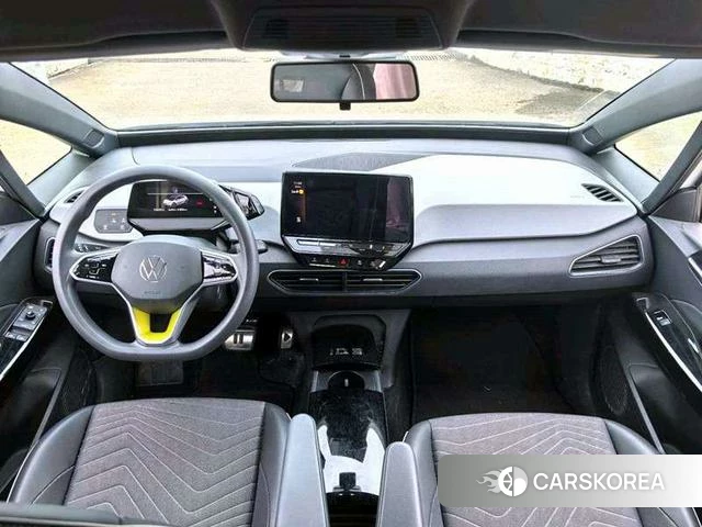 Volkswagen ID.3 2023 Белый из Китая