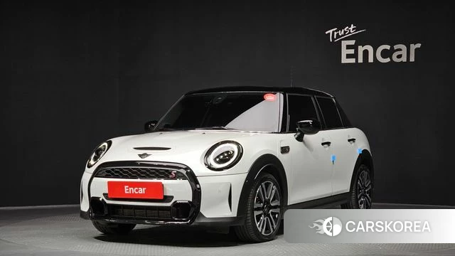 Mini Cooper S 2024 Белый из Кореи