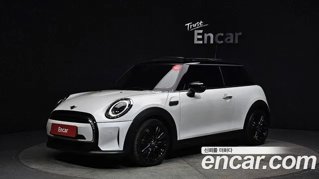 Mini Cooper 2024 Белый из Кореи