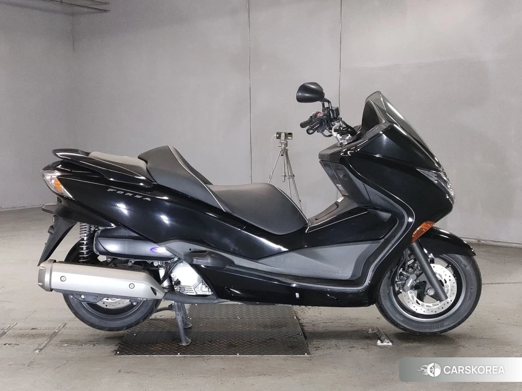 Проданный Honda FORZA Z 2012 из Японии, фото 2