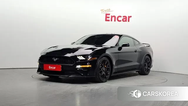 Ford Mustang 2018 Черный из Кореи