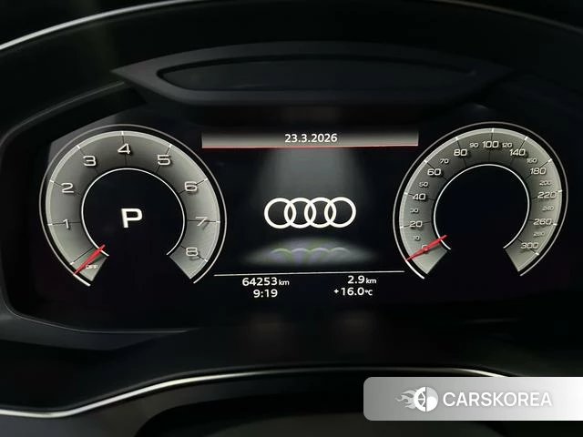 Audi A6L 2022 Черный из Китая