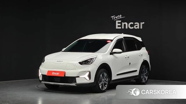 Kia Niro Plus 2022 Белый из Кореи