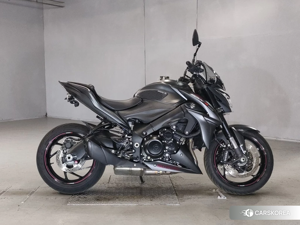 Проданный Suzuki GSX-S1000 2017 из Японии, фото 2