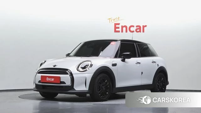 Mini Cooper 2024 Белый из Кореи