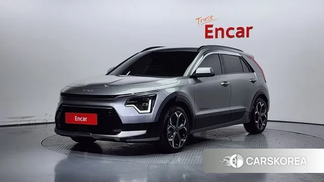 Kia Di Ol Nu Niro 2022 Серебристо-серый из Кореи