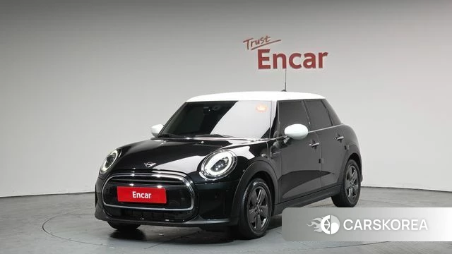 Mini Cooper 2022 Черный из Кореи